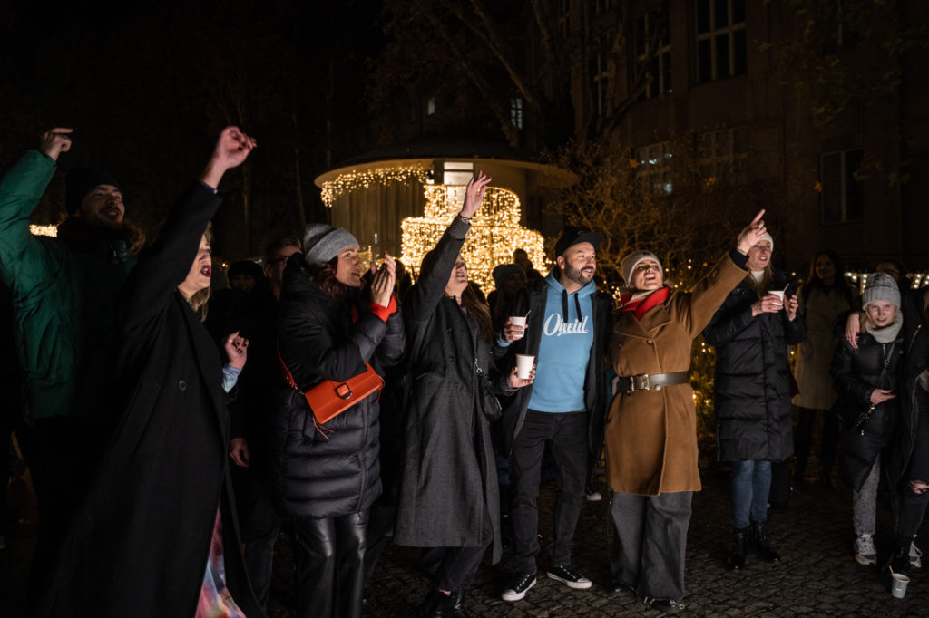 Slovanský dům: Jedno z nejkrásnějších vánočních míst v centru Prahy rozsvítily známé tváře